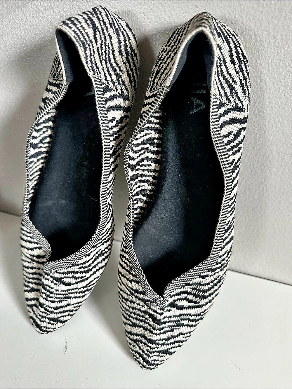 MIA Kerri Knit Pointed Toe Flat Flats - Black & White Zebra Print